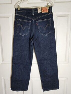 NWT Levi's Ribcage Straight Ankle Jeans